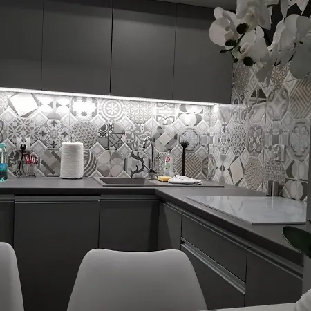 Batorego 7 Z Parkingiem *