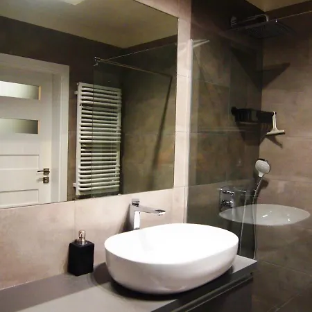 Batorego 7 Z Parkingiem Гдыня