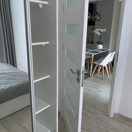 Batorego 7 Z Parkingiem Apartman